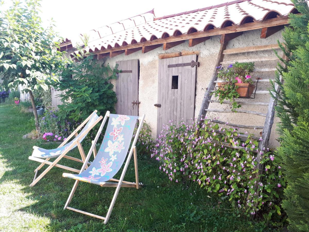 L'Orme-Vial Panzió Saint-Galmier Kültér fotó